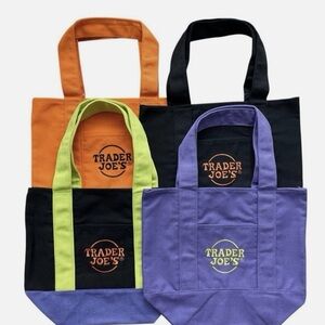 Trader Joe's Halloween Sold Out  Tote Bag Set